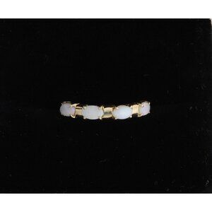 10k Yellow Gold Natural Opal Band Ring Size 7 1/4